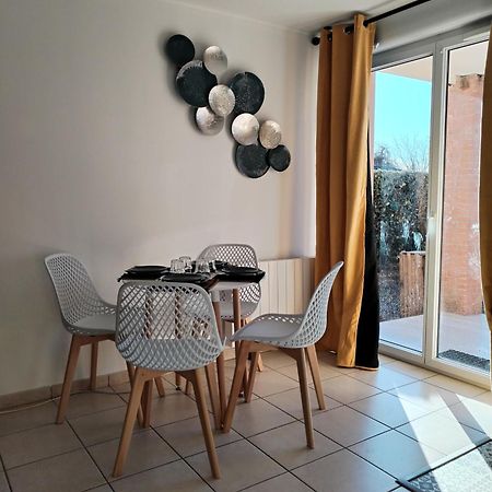 T2 Spacieux Tres Bien Place Gagnac-sur-Garonne Exteriér fotografie