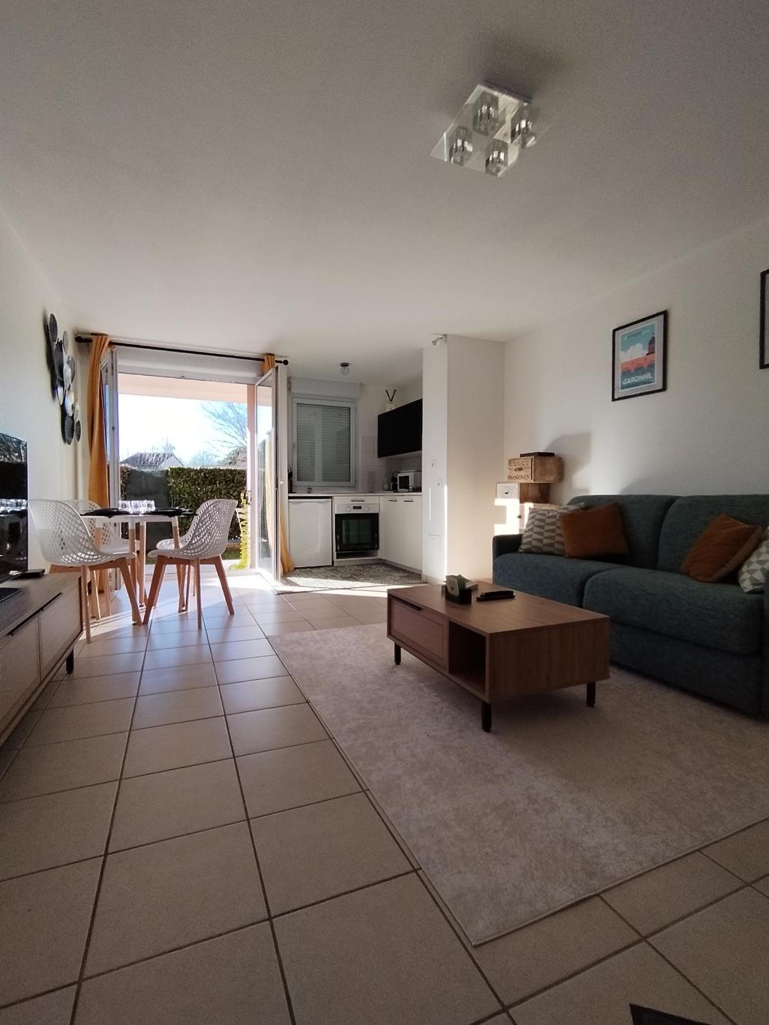 T2 Spacieux Tres Bien Place Gagnac-sur-Garonne Exteriér fotografie